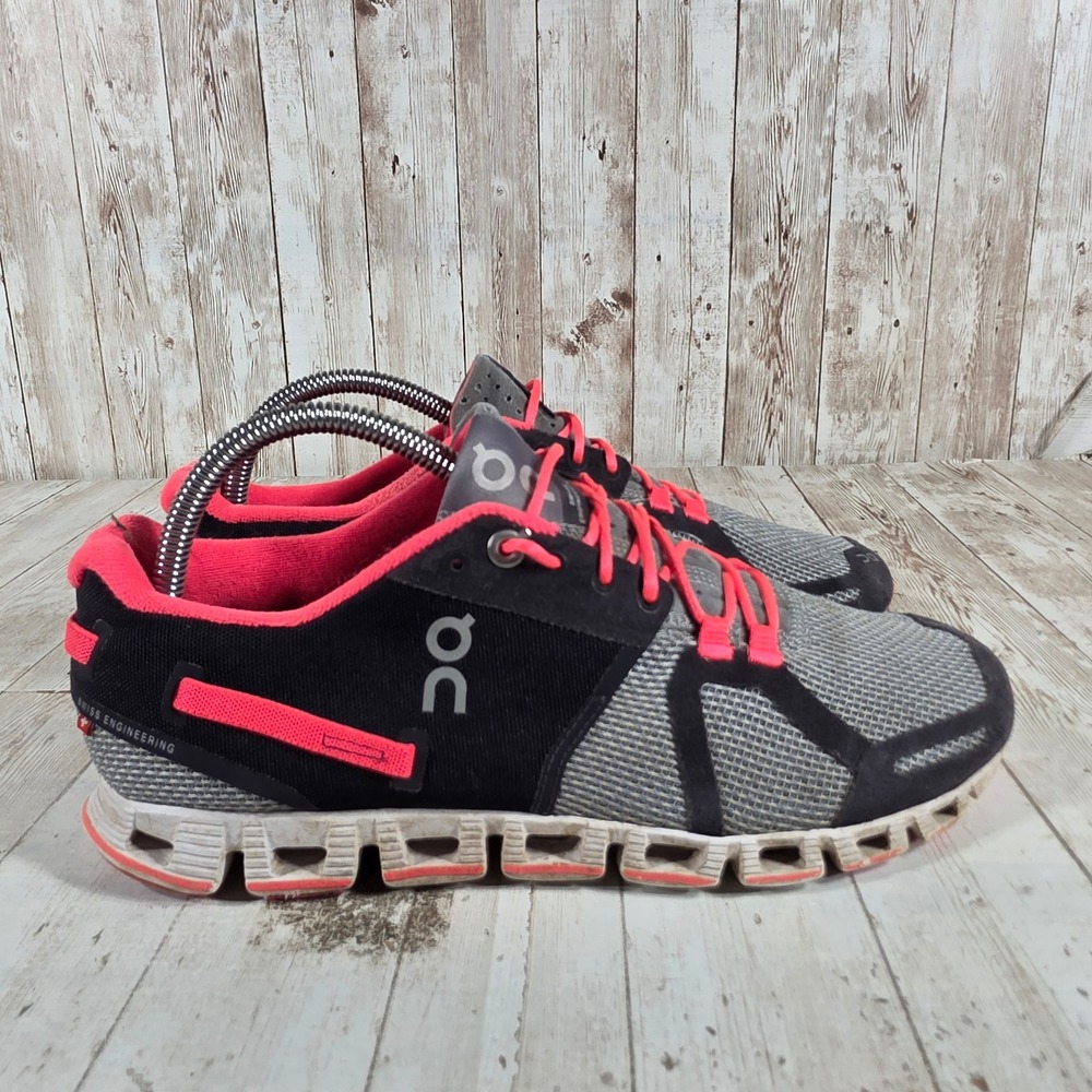 On Cloud Women Running Shoes Grey Black Pink Swiss Engineering Sneakers US 8.5